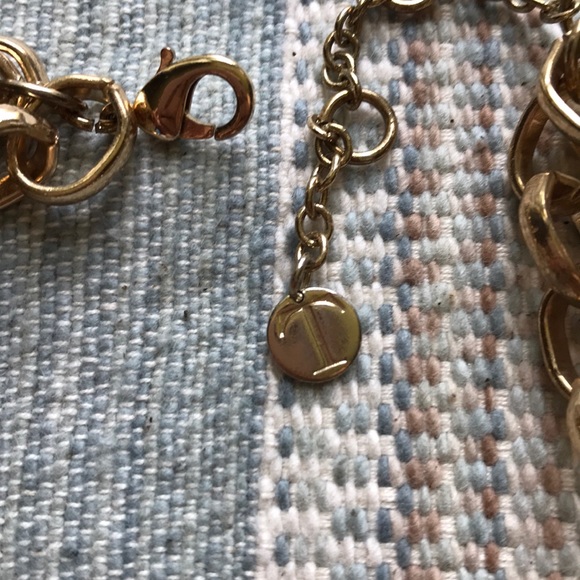 3 layer gold, white & turquoise necklace - Picture 2 of 5